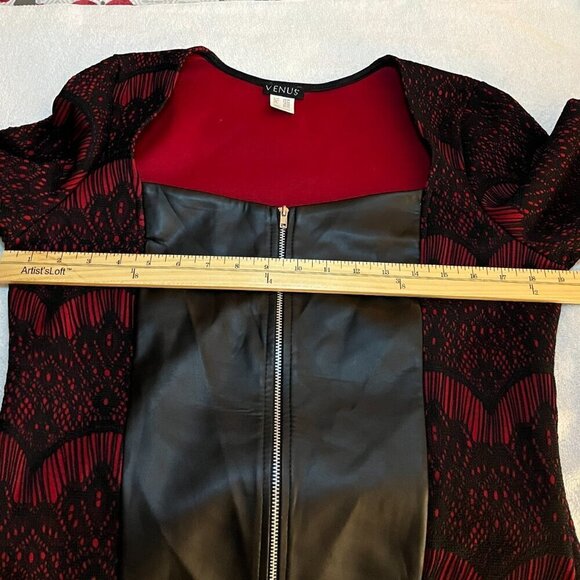 VENUS  Top  Zip up  Red  Black Lace Overlay  Black Vegan Leather Size L - Picture 9 of 14
